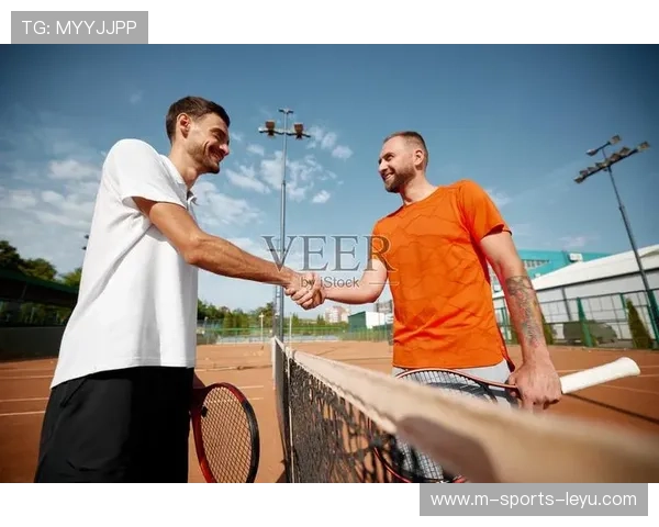 职业网球在红土场与硬地场球路变化的差异化应对